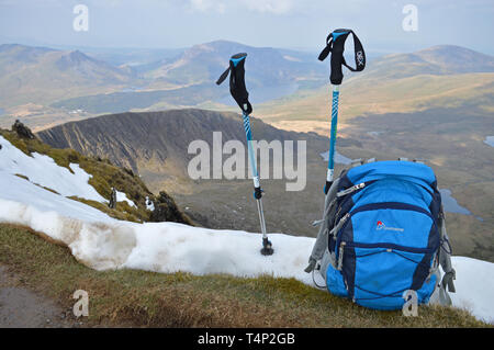 Moel Eilio Gruppe gesehen von Llangefni main auf Rhyd Ddu Pfad zu Snowdon Gipfels Stockfoto