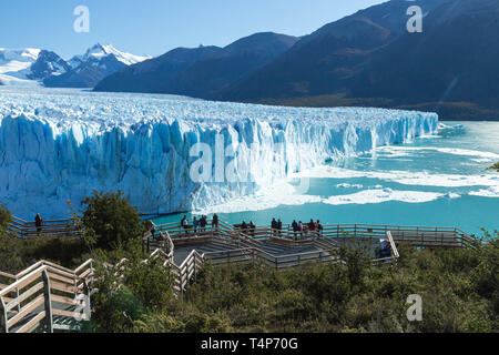 Perito Moreno Gletscher, Nationalpark Los Glaciares, UNESCO-Weltkulturerbe, Santa Cruz, Patagonien, Argentinien Stockfoto