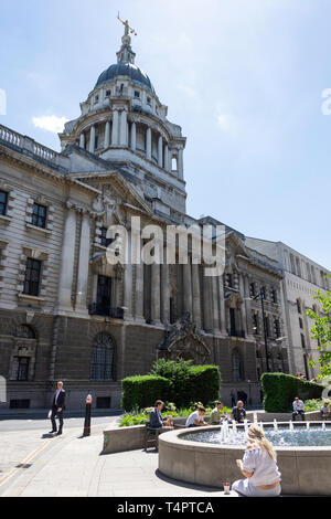 Zentrale Strafgerichtshof in England und Wales (Old Bailey), Old Bailey, Ludgate Hill, London, Greater London, England, Vereinigtes Königreich Stockfoto