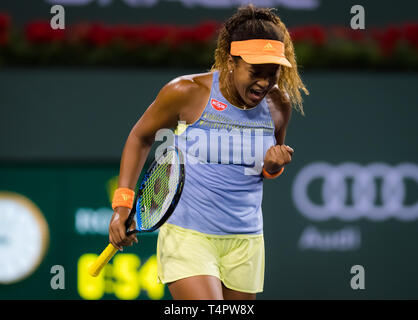 INDIAN WELLS, VEREINIGTE STAATEN VON AMERIKA - MÄRZ 14: Naomi Osaka in Japan an der BNP Paribas Open WTA Premier Tennis Turnier 2018 Stockfoto