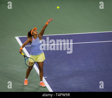 INDIAN WELLS, VEREINIGTE STAATEN VON AMERIKA - MÄRZ 14: Naomi Osaka in Japan an der BNP Paribas Open WTA Premier Tennis Turnier 2018 Stockfoto