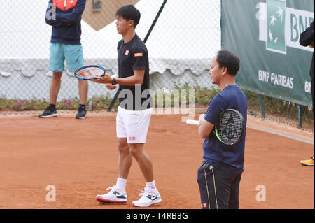 Roquebrune Cap Martin, Frankreich. 16 Apr, 2019. Kei Nishikori (JPN) Tennis: Training in Monte Carlo Masters in Monte Carlo Country Club in Roquebrune Cap Martin, Frankreich. Credit: Itaru Chiba/LBA/Alamy leben Nachrichten Stockfoto