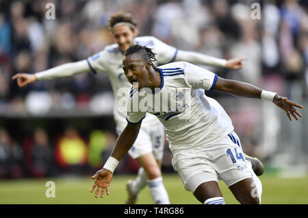 April 18, 2019 - Kopenhagen, Dänemark - DAME N'DOYE der FC Kopenhagen hat Kerben 2-0 während der superleague Fußballspiel zwischen dem FC Kopenhagen und der FC Midtjylland in Telia Parken, Kopenhagen, Dänemark. (Bild: © Lars Moeller/ZUMA Draht) Stockfoto