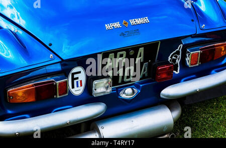 Ein 70er Renault Alpine A110 auf dem Display an einem Auto Show Stockfoto