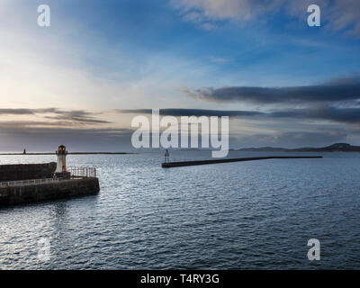 Ardrossan Hafen bei Dämmerung North Ayrshire, Schottland Stockfoto