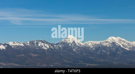 Kamnik - Savinja-alpen ab Jamnik, Slowenien gesehen Stockfoto