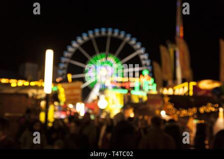 Messegelände in der Nacht, verschwommenes Sehen, Deutschland, Europa Stockfoto