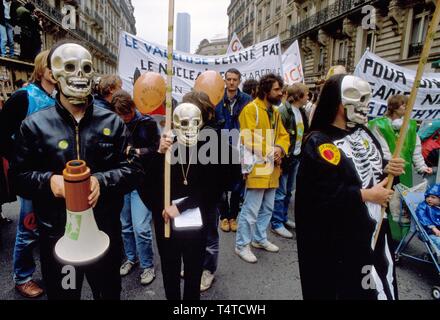 Antinukleäre Demonstration in Paris, Frankreich, Juni 1987 Stockfoto
