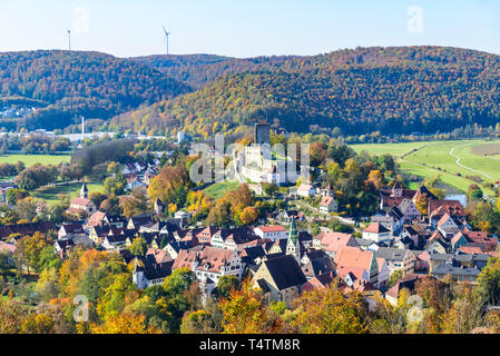 Schöne Aussicht auf den kleinen und Altstadt von Pappenheim in der fränkischen Altmühltal Stockfoto