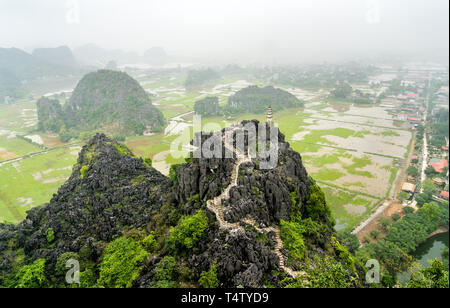 Hängen Mua Sicht in einer landschaftlich reizvollen Gegend in der Nähe von Trang Ninh Binh, Vietnam Stockfoto