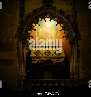 Sepulcro mittelalterlichen de Ramón Torrella, primer Obispo de Mallorca tras la conquista de Jaime I, Catedral de Mallorca, La Seu, siglo XIII gótico Levantino, Palma, Mallorca, Balearen, Spanien. Stockfoto