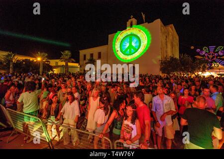 Fiesta Flowerpower, Sant Francesc Xavier, Formentera, Balearen, Spanien. Stockfoto