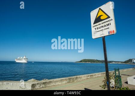 Crucero frente a la Costanera, Puerto Montt, Provincia de Llanquihue, Región de Los Lagos. Patagonien, República de Chile, América del Sur. Stockfoto