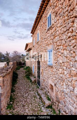 Alqueria de Son Coll, Camino de Son Castelló, Deià, Comarca de la Sierra de Tramontana, Mallorca, Balearen, Spanien. Stockfoto