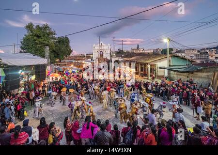 Danza de los Mexicanos, Santo Tomás Chichicastenango, República de Guatemala, América Central. Stockfoto