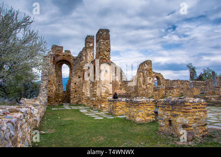 Die byzantinische Basilika Agios Achillios (Saint Achilles), in Kleinen Prespa See, Griechenland Stockfoto