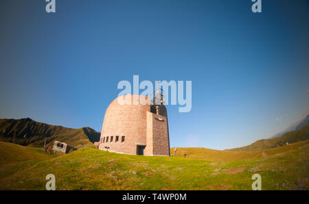 Santa Maria degli Angeli Kapelle von Mario Botta (Monte Tamaro, Tessin, Schweiz) Stockfoto