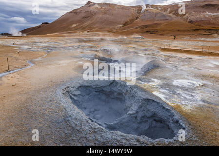 Kochender Schlamm Bereich auch als Hverarond Hverir oder in der Nähe von reykjahlid Stadt im Norden von Island Stockfoto