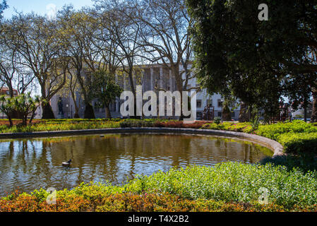 Porto, Portugal. 22. März 2019. Portos Universität in der Innenstadt von Porto in Portugal. Stockfoto