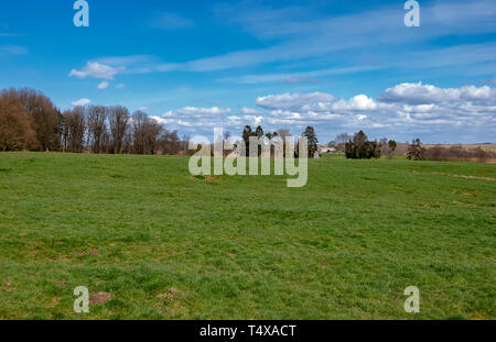 Die erhaltenen Schützengräben aus der Schlacht an der Somme wo Das Neufundländer Regiment kämpfte in Beaumont Hamel in Frankreich Stockfoto