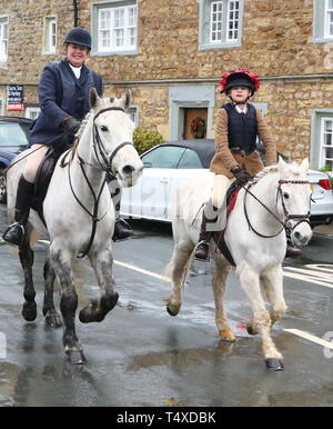 YORKSHIRE, UK die MASHAM BOXING DAY HUNT CREDIT IAN FAIRBROTHER/ALAMY STOCKFOTOS Stockfoto