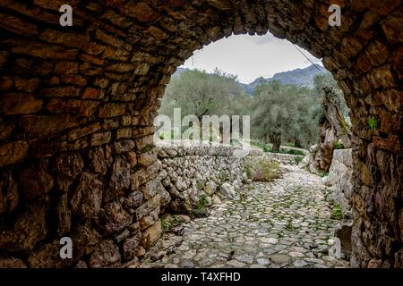 Acequias tradicionales de Piedra, Clot d ¨ Albarca, Escorca, Sierra de Tramuntana, Mallorca, Balearen, Spanien, Europa. Stockfoto