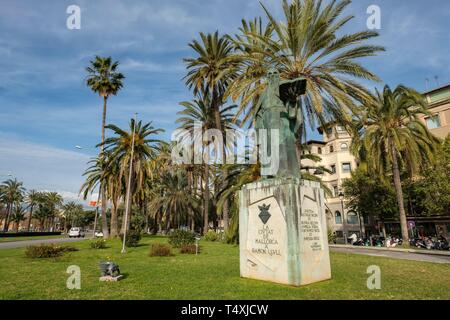 Ramon Llull, Horacio de Eguía, 1966, Bronze y Piedra, Paseo de Sagrera, Palma, Mallorca, Balearen, Spanien. Stockfoto