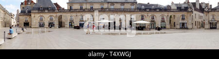 Dijon, Altstadt, Place de la Libération - Dijon, Stadtzentrum, Place de la Libération. Stockfoto