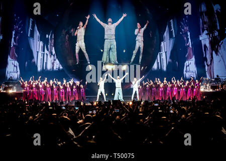 Glasgow, Schottland. Do 18 April 2019. UK-Gruppe, die an der SSE Hydro in Glasgow mit besonderen Gästen Lulu und der Got Soul Chor durchführen. Stockfoto