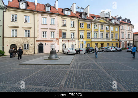 Warschau, Polen. April, 2018. Die Wunschglocke Stockfoto