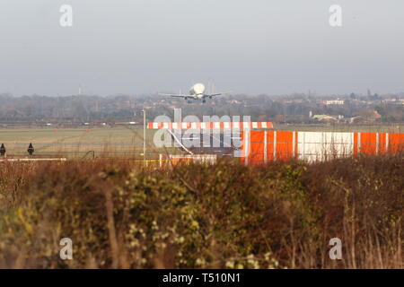 Beluga und Beluga XL vom Hawarden Airport credit Ian Fairbrother/Alamy Stockfotos Stockfoto