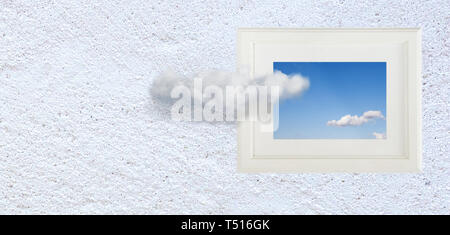 Konzeptionelle Bild der Himmel Wolken, Bilderrahmen an der Wand. Denken außerhalb der Box surreale minimalen Begriff Stockfoto