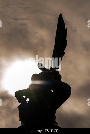 Estatua del Angel Caído en el Parque de El Retiro. Madrid. España Stockfoto