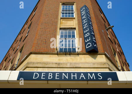 Debenhams signage außerhalb des Stores in Norwich, Norfolk. © lawrence Woolston/Alamy leben Nachrichten Stockfoto