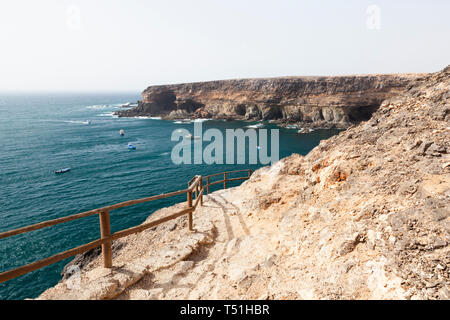 Raue Küstenlinie nördlich von Ajuy, Fuerteventura Stockfoto