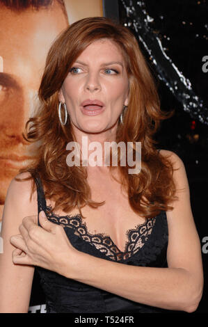 LOS ANGELES, Ca. September 26, 2005: Schauspielerin Rene Russo im Rahmen der Weltpremiere in Beverly Hills, von ihren neuen Film Zwei für das Geld. © 2005 Paul Smith/Featureflash Stockfoto