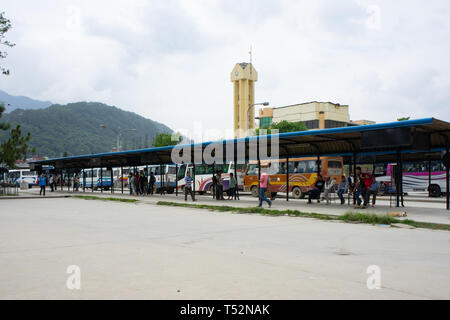 Kathmandu, Nepal - Mai 27, 2017: Blick auf den neuen Bus Terminal in der Stadt. Stockfoto