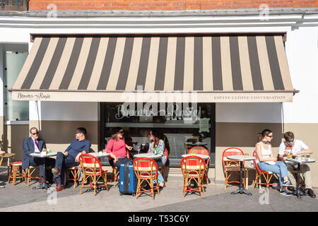 Braun & Rosie Cafe, Exhibition Road, South Kensington, Royal Borough von Kensington und Chelsea, Greater London, England, Vereinigtes Königreich Stockfoto