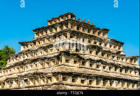 Pyramide der Nischen im El Tajin, einer Präkolumbianischen archäologischen Stätte im südlichen Mexiko Stockfoto