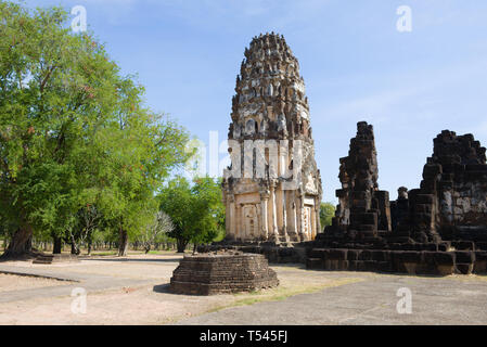 Khmer prang auf den Ruinen einer alten buddhistischen Tempel Wat Phra Pai Luang. Sukhothai, Thailand Stockfoto