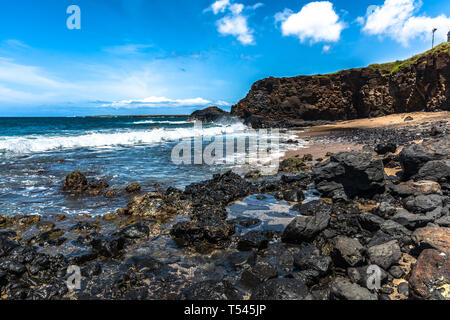 Lavagestein auf hanapepe Bay Küste, Kauai, Hawaii Stockfoto