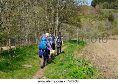 Wanderer auf dem Rob Roy Way, Perthshire, Schottland Stockfoto