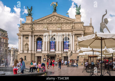 Lemberg, Ukraine - Juli 28, 2018 Lemberg Theater für Oper und Ballett Stockfoto