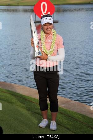 Hawaii, USA. 20 Apr, 2019. Brooke M. Henderson, Rücken an Rücken Meister des LPGA Lotte Meisterschaft an der Ko Olina Golf Club in Kapolei, HI Michael Sullivan/CSM Credit: Cal Sport Media/Alamy leben Nachrichten Stockfoto