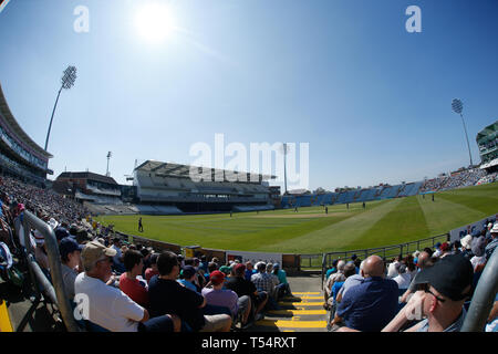 Leeds, West Yorkshire, UK. 21. Apr 2019. Allgemeine Stadion während der Royal London einen Tag Pokalspiel Yorkshire Viking vs Lancashire Blitz im Emerald Headingley Stadium, Leeds, West Yorkshire. Credit: Touchlinepics/Alamy leben Nachrichten Stockfoto