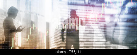 Doppelbelichtung professionelle Trader. Lieferbar Kerzen Graph der Bestände. Stockfoto