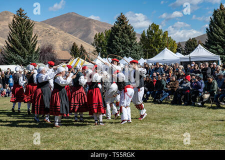 Baskische Tänzer in der Hinterkante der Schafe Festival in Idaho, USA Stockfoto