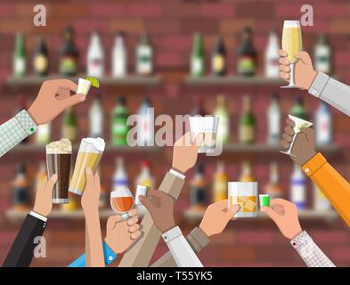 Hände Group Holding Gläser mit verschiedenen Getränken. Trinken Haus. Innenraum der Pub Cafe oder Bar. Counter Bar, Regale mit Alkohol Flaschen. Celeb Stock Vektor