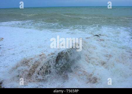 Sturm auf das Meer Mittelmeer. El Maresme. Barcelona. Catalunya. Spanien Stockfoto