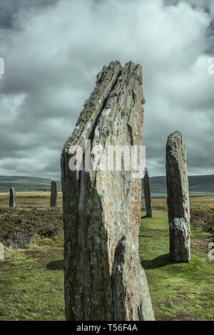 Der Ring of Brodgar neolithischen Henge und Stein Kreis in der Nähe von Stromness auf den Orkney Islands, Schottland. Stockfoto